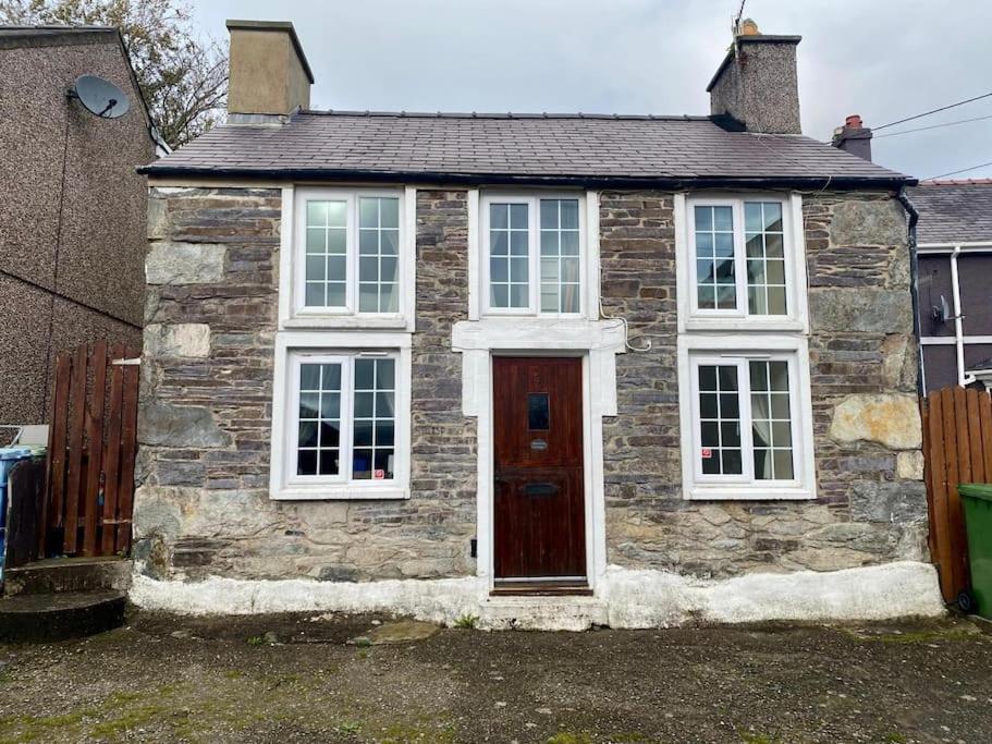 Snowdrop Stone Detached Cottage Talysarn Exteriör bild